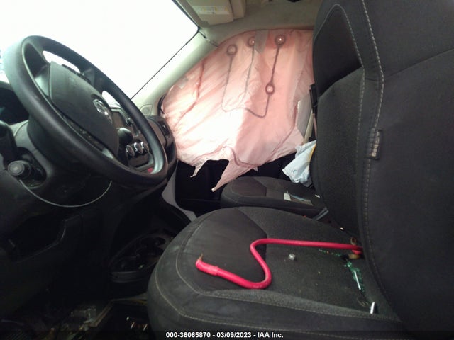 RAM Promaster 2015 3C6URVHG4FE511157 Image 6