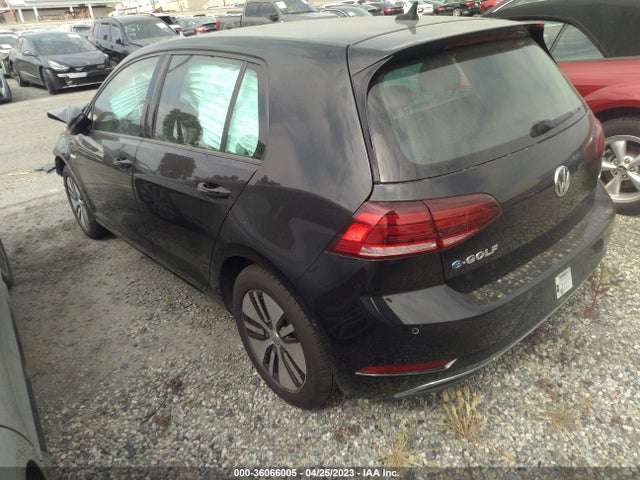 WVWPR7AU2KW913132 Volkswagen E-golf Sel Premium