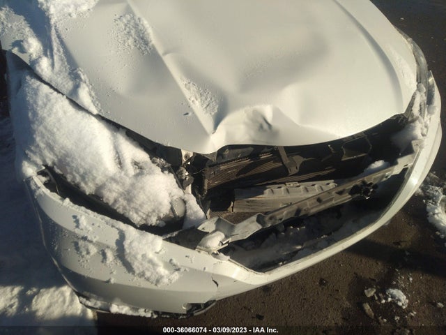 Honda HR-V EX 2017 3CZRU6H55HM733372 Image 6
