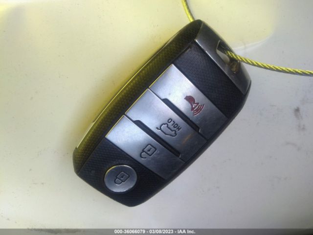5XYPKDA59GG172560 KIA SORENTO SX
