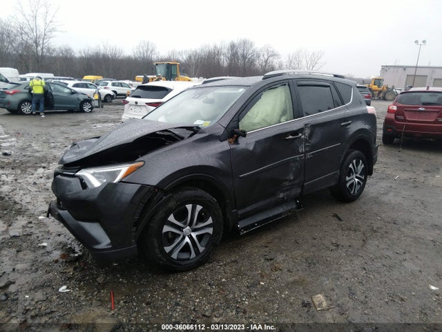 2018 TOYOTA RAV4 LE VIN: JTMBFREV2JJ194204