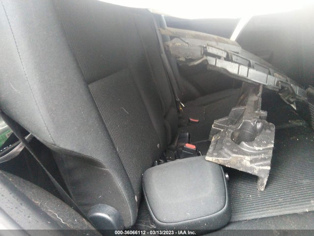 2018 TOYOTA RAV4 LE VIN: JTMBFREV2JJ194204