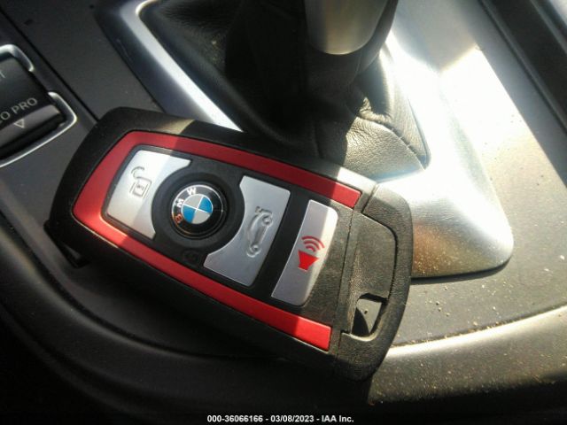 WBA8D9C58HK678351 BMW 3 Series 330i Xdrive
