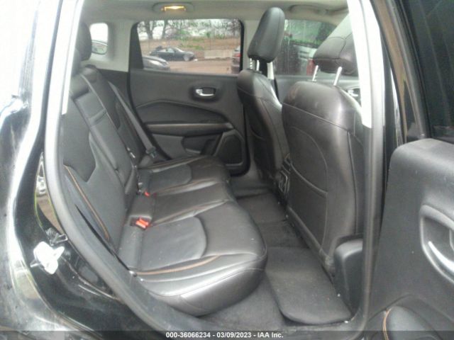 3C4NJDCB8JT230607 Jeep Compass Limited