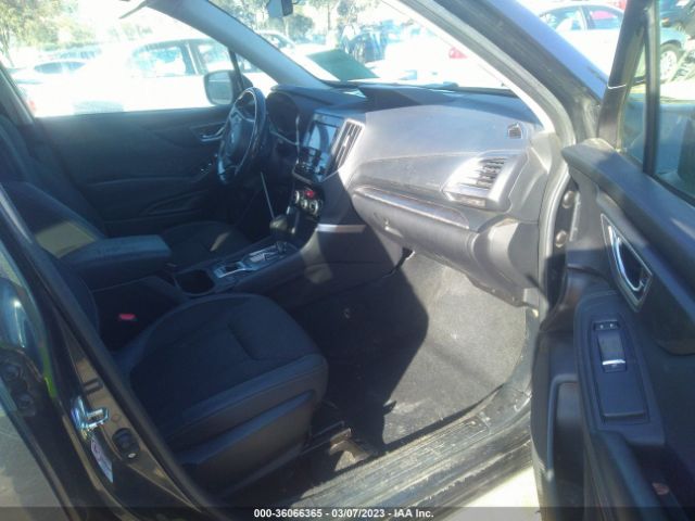 JF2SKAGC3KH555488 Subaru Forester Premium