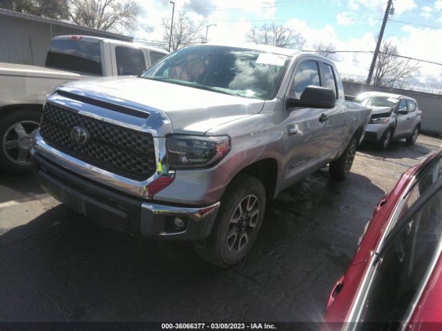 5TFUY5F11KX856750 Toyota Tundra 4wd Sr/sr5/limited