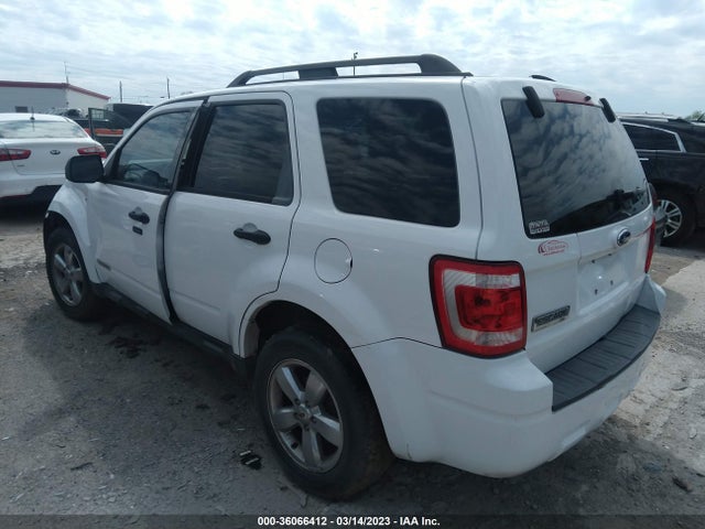 2008 FORD ESCAPE XLT VIN: 1FMCU03108KC01026