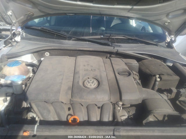 Volkswagen PASSAT SE 2013 1VWBP7A3XDC090703 Image 12