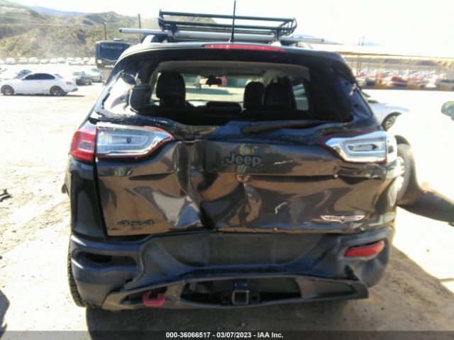 1C4PJMBS8GW167733 Jeep Cherokee Trailhawk