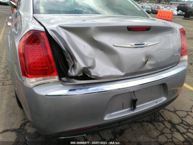 2C3CCAEG5HH646047 Chrysler 300 300c
