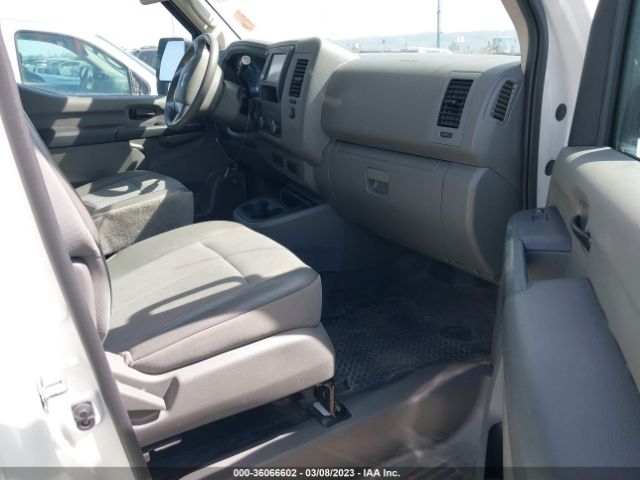 1N6BF0KY2MN806129 Nissan Nv Cargo S