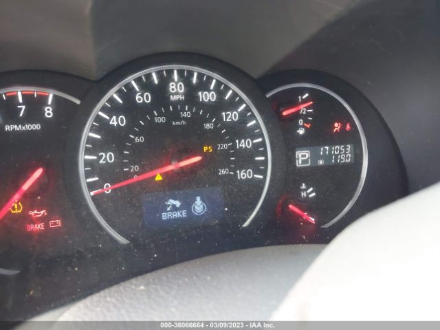 JN8AE2KP6F9125590 Nissan Quest Sv