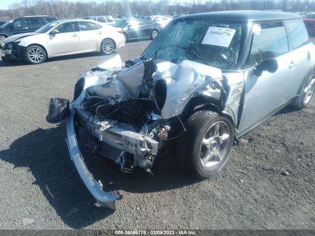 2002 MINI COOPER HARDTOP WMWRC33432TC37002 Photo 5