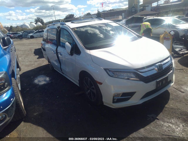 Honda Odyssey Elite 2018 5FNRL6H92JB038255 Image 1