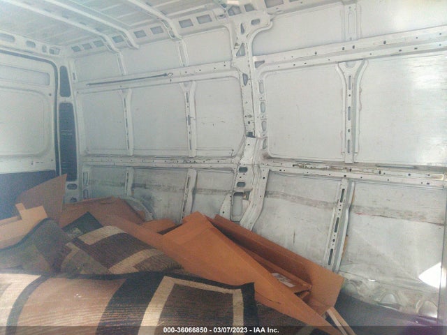 RAM Promaster 2014 3C6URVHG6EE117478 Image 9