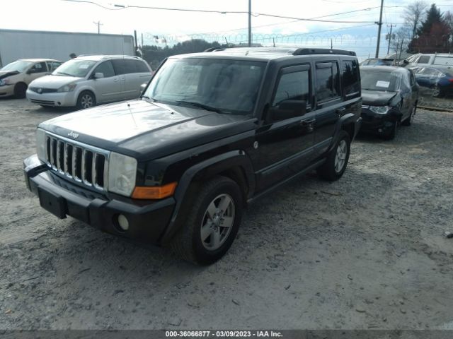 1J8HG48N88C164847 Jeep Commander Sport
