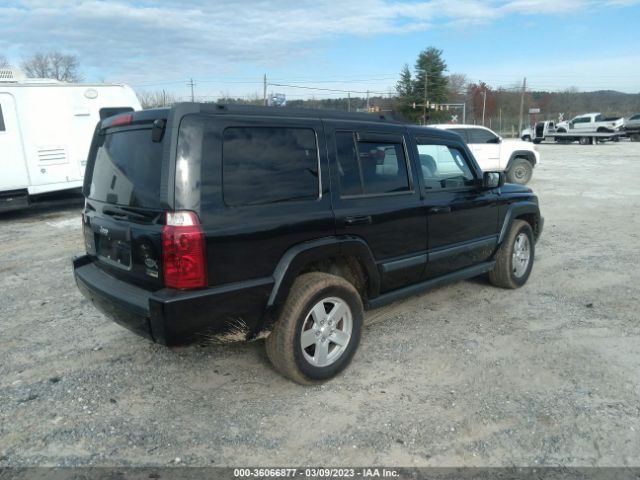 1J8HG48N88C164847 Jeep Commander Sport