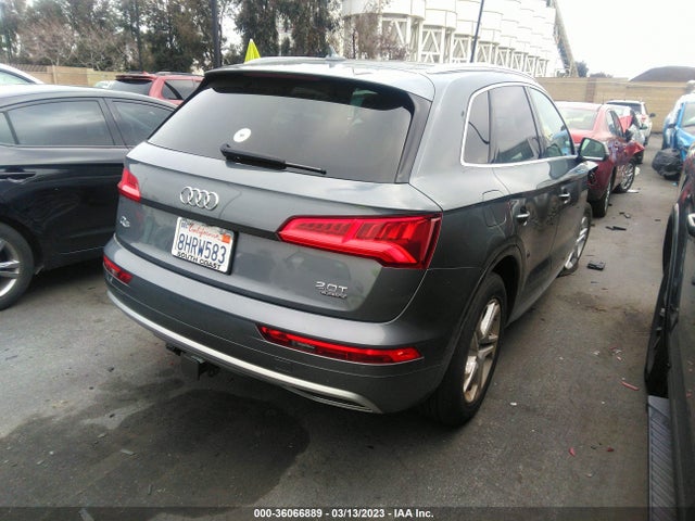 WA1BNAFY0J2224110 Audi Q5 Premium Plus