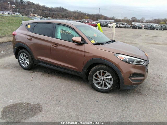 2016 KM8J23A46GU210733 main image