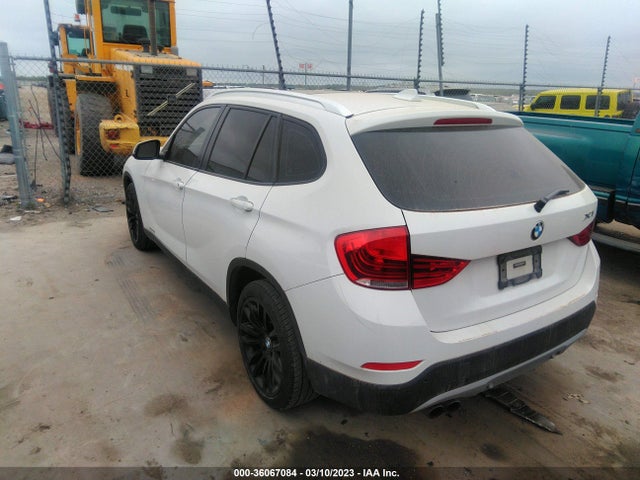BMW X1 Sdrive28i 2015 WBAVM1C50FV315266 Image 3