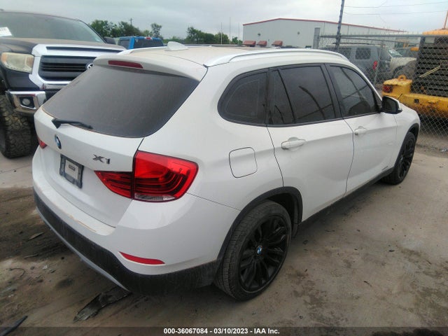 BMW X1 Sdrive28i 2015 WBAVM1C50FV315266 Image 4