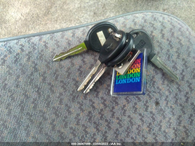 Dodge CARAVAN SE 2000 2B4GP45GXYR854855 Image 3
