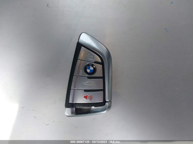 WBAJR3C04LWW69636 BMW 5 Series 530i