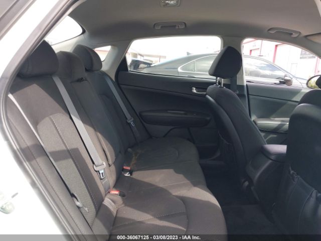 5XXGT4L33JG264767 KIA Optima Lx