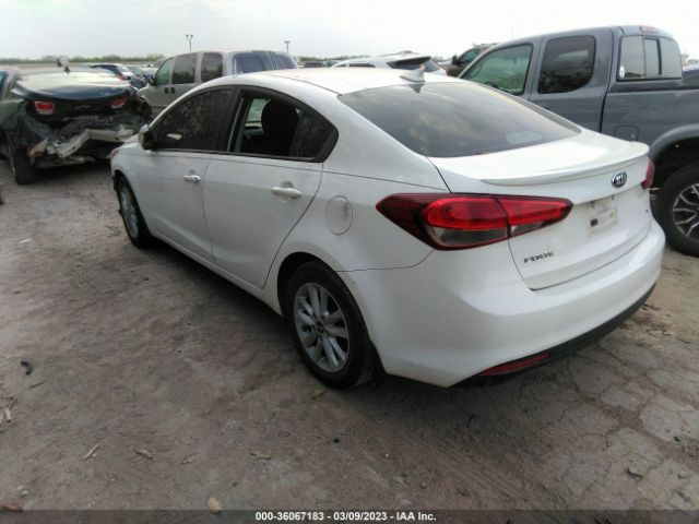 3KPFL4A78HE015482 KIA FORTE S