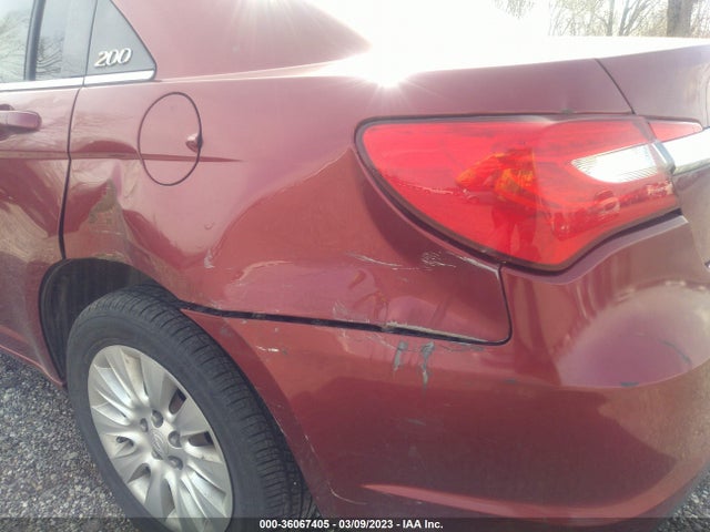 Chrysler 200 LX 2014 1C3CCBAB3EN143359 Image 6
