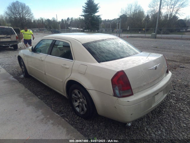 2006 CHRYSLER 300 VIN: 2C3LA43R86H501190