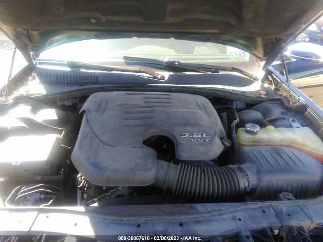 Chrysler 300 300c 2016 2C3CCAEG6GH260901 Image 10