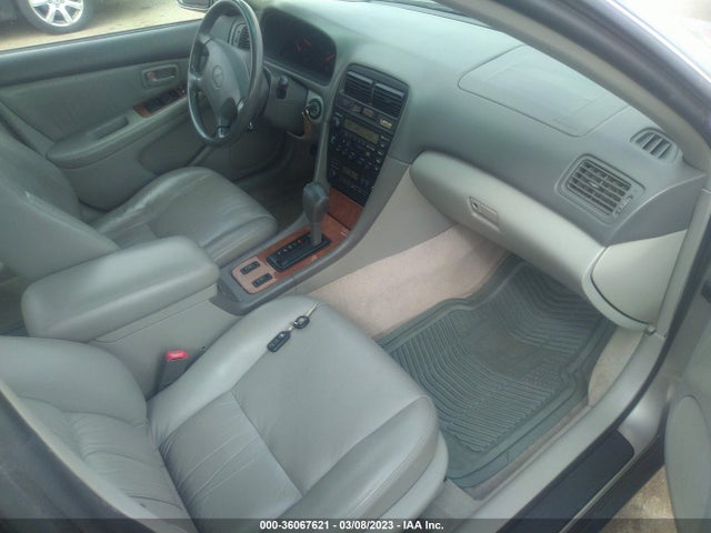 JT8BF28GXW0130525 Lexus ES 300 LUXURY SPORT SDN