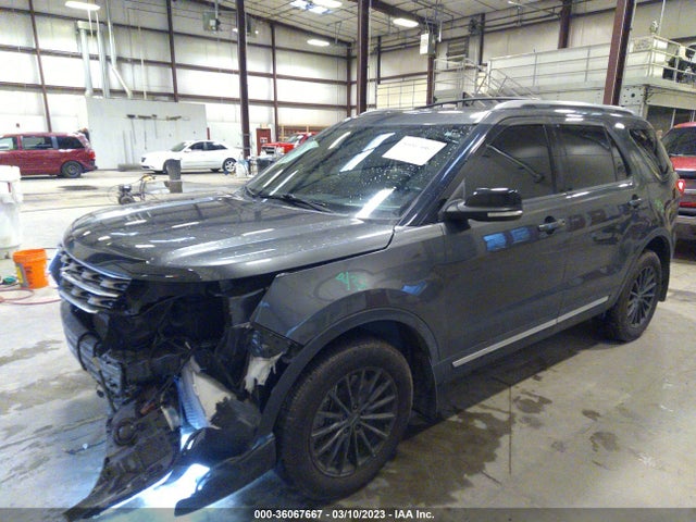 Ford EXPLORER XLT 2017 1FM5K8D83HGE41845 Image 2