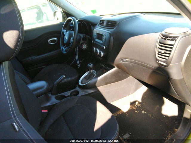 36067712 :رقم المزاد ، KNDJN2A22G7868598 vin ، 2016 Kia Soul Base مزاد بيع