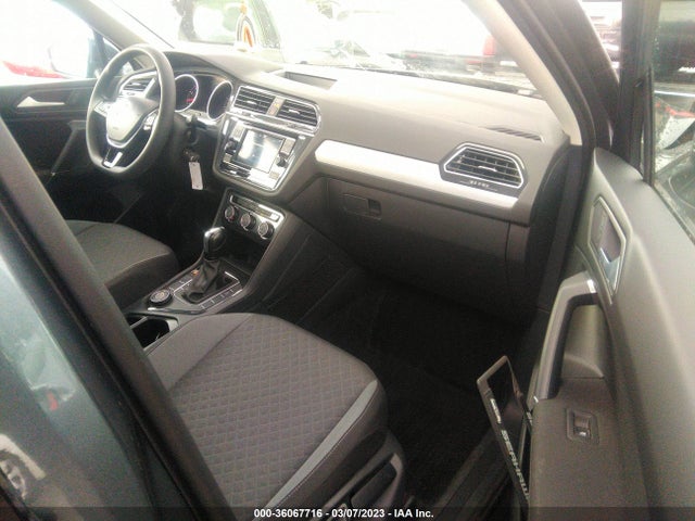 2020 VOLKSWAGEN TIGUAN S VIN: 3VV0B7AX2LM175478