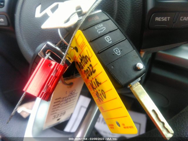 3KPA24AD1NE492138 KIA RIO S