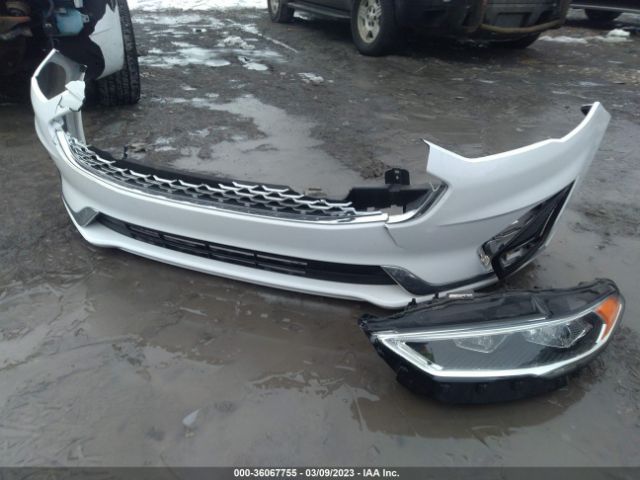 3FA6P0D98KR120054 Ford Fusion Titanium