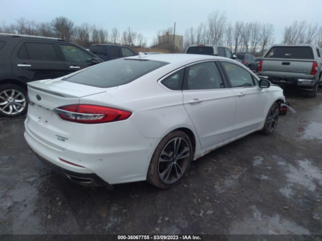 3FA6P0D98KR120054 Ford Fusion Titanium