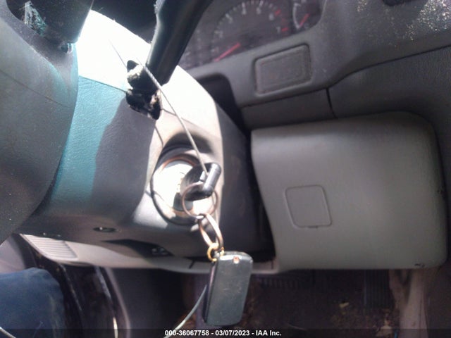 2001 MITSUBISHI MONTERO SPORT XLS VIN: JA4MT31H21P042252