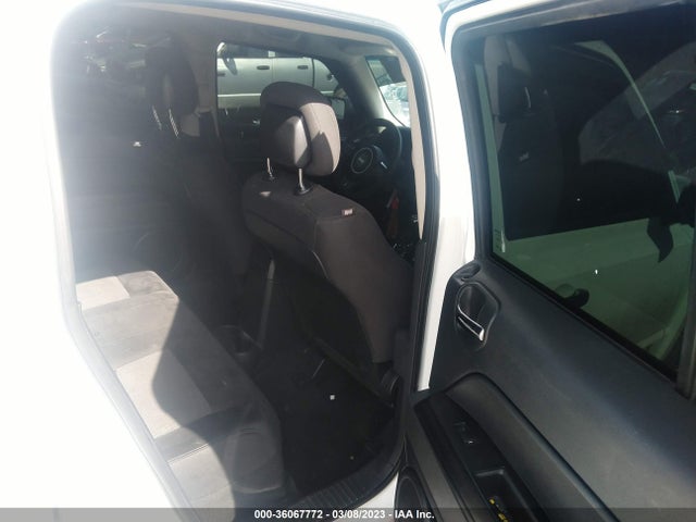 Jeep Patriot Altitude Edition 2015 1C4NJPBA9FD358670 Image 9