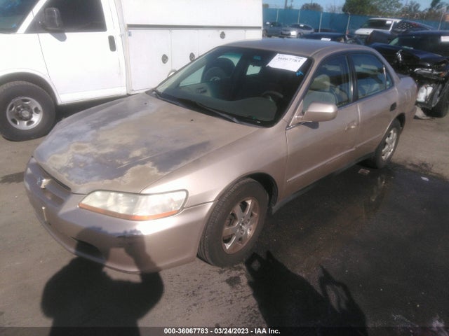 2000 HONDA ACCORD SDN SE VIN: 1HGCG6696YA095785