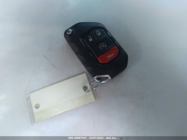 1C4HJXFG9LW120961 Jeep Wrangler Unlimited Rubicon