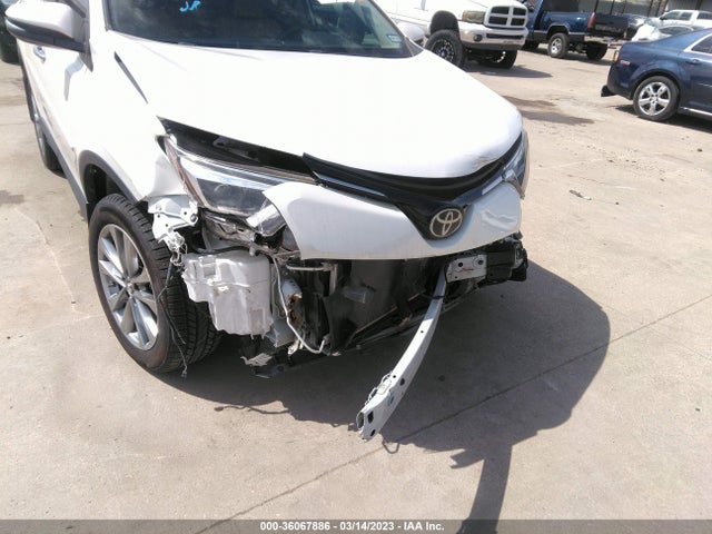 2017 Toyota RAV4, VIN: 2T3YFREV8HW368945