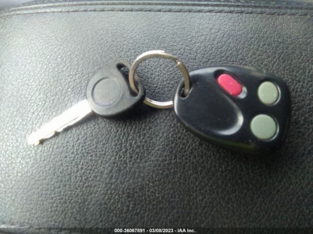 1GKET63MX72107803 GMC Envoy Denali