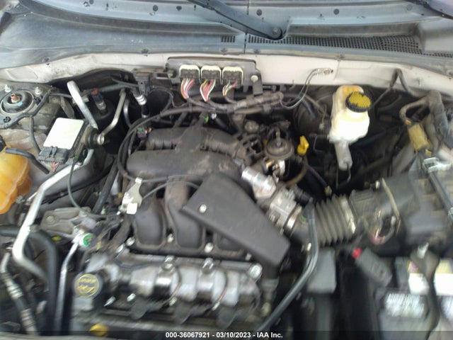 2007 FORD ESCAPE XLT VIN: 1FMYU03177KA07162