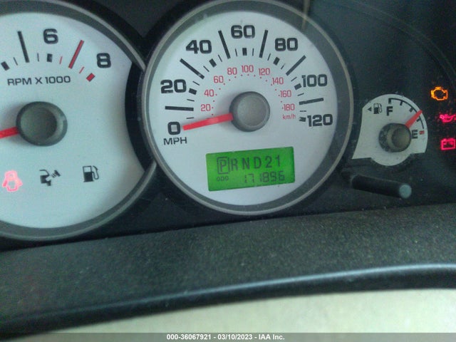 2007 FORD ESCAPE XLT VIN: 1FMYU03177KA07162