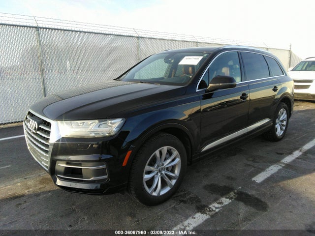 Audi Q7 Premium Plus 2017 WA1LAAF75HD007254 Image 2
