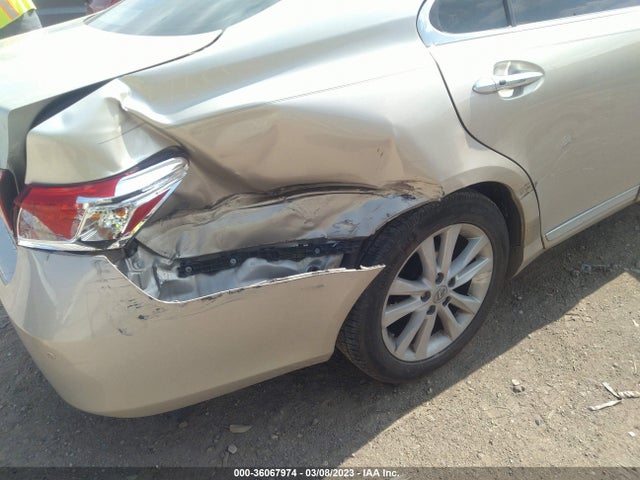 JTHBK1EG7C2506530 Lexus ES 350