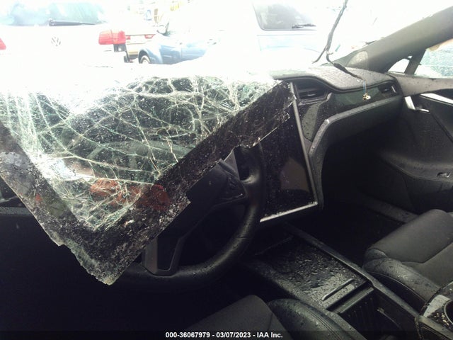 Tesla Model S 75d/100d/p100d 2018 5YJSA1E2XJF281071 Image 8